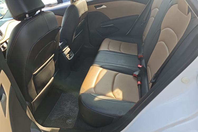 Used Chevrolet Monza 2020 320 Automatic Enjoyment Edition Interior 4
