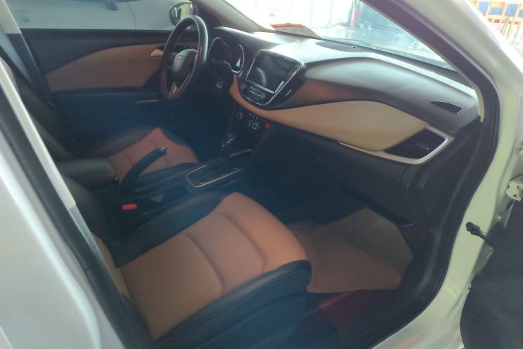 Used Chevrolet Monza 2020 320 Automatic Enjoyment Edition Interior 4
