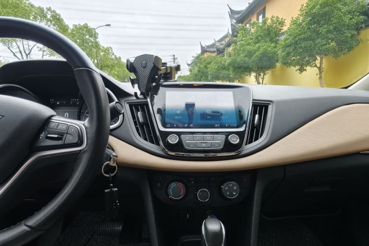 Used Chevrolet Monza 2020 320 Automatic Enjoyment Edition Interior 4