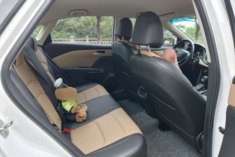Used Chevrolet Monza 2020 320 Automatic Enjoyment Edition Interior 5