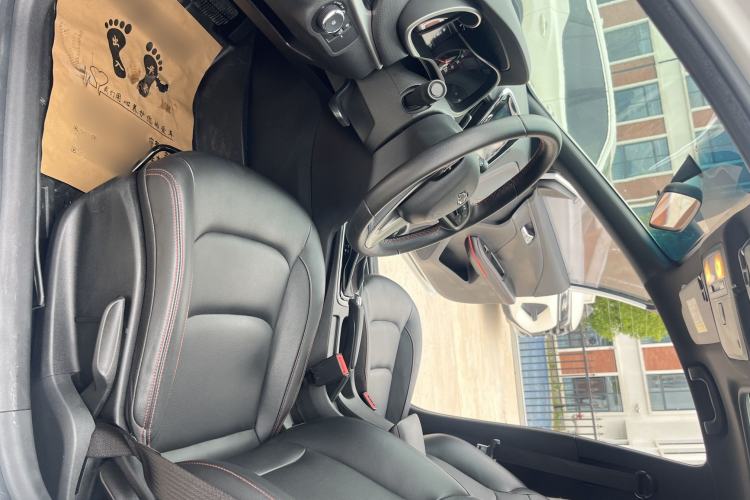 Used Chevrolet Monza 2020 Light Hybrid RS 330T Automatic Comfort Edition Interior 6