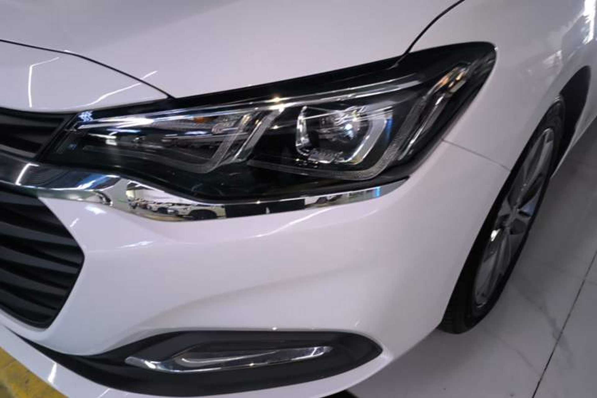 Used Chevrolet Monza 2020 320 Automatic Enjoyment Edition Left Front Headlight