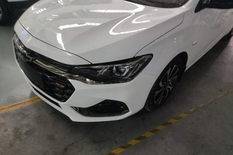 Used Chevrolet Monza 2020 Light Hybrid RS 330T Automatic Comfort Edition Left Front Headlight