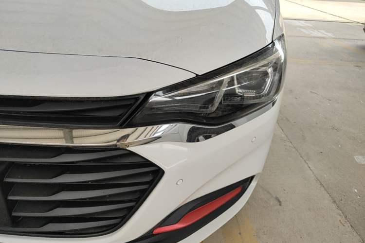 Used Chevrolet Monza 2020 320 Automatic Enjoyment Edition Left Front Headlight