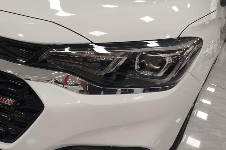 Used Chevrolet Monza 2020 320 Automatic Enjoyment Edition Left Front Headlight