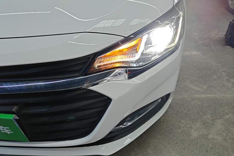 Used Chevrolet Monza 2020 320 Automatic Enjoyment Edition Left Front Headlight