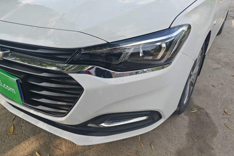 Used Chevrolet Monza 2020 320 Automatic Enjoyment Edition Left Front Headlight