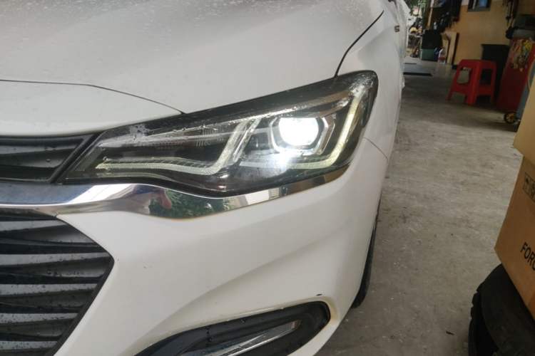 Used Chevrolet Monza 2020 320 Automatic Enjoyment Edition Left Front Headlight
