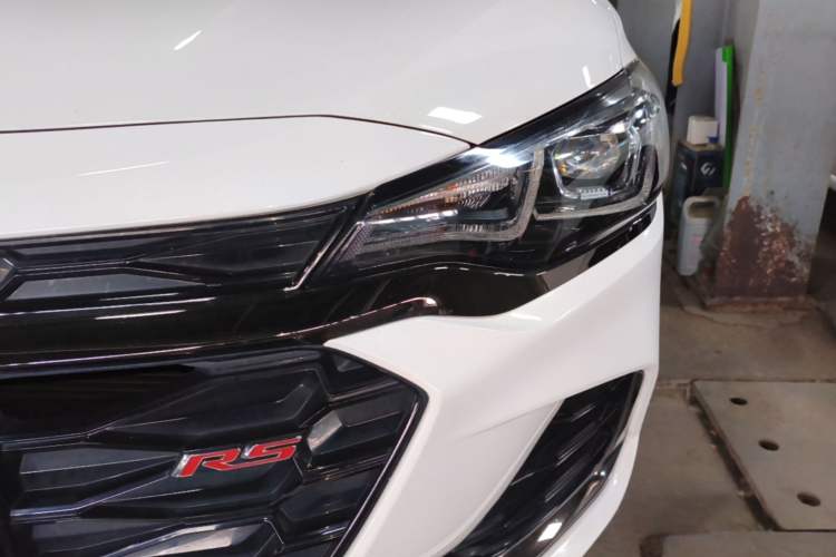 Used Chevrolet Monza 2020 Light Hybrid RS 330T Automatic Comfort Edition Left Front Headlight