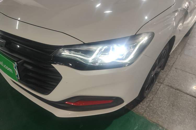 Used Chevrolet Monza 2020 Light Hybrid Redline 320T Dual-Clutch Thrilling Edition Left Front Headlight