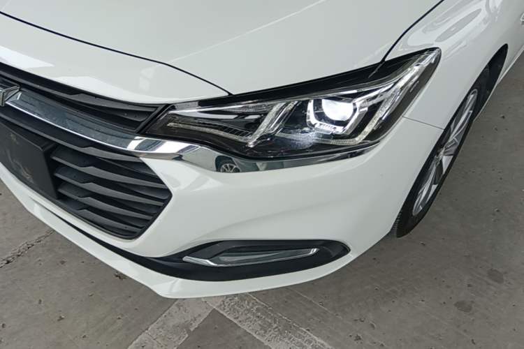 Used Chevrolet Monza 2020 320 Automatic Enjoyment Edition Left Front Headlight