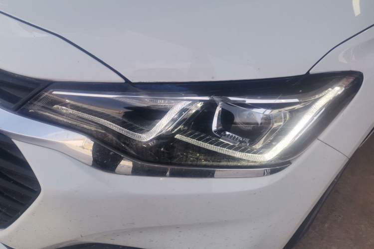 Used Chevrolet Monza 2020 320 Automatic Enjoyment Edition Left Front Headlight