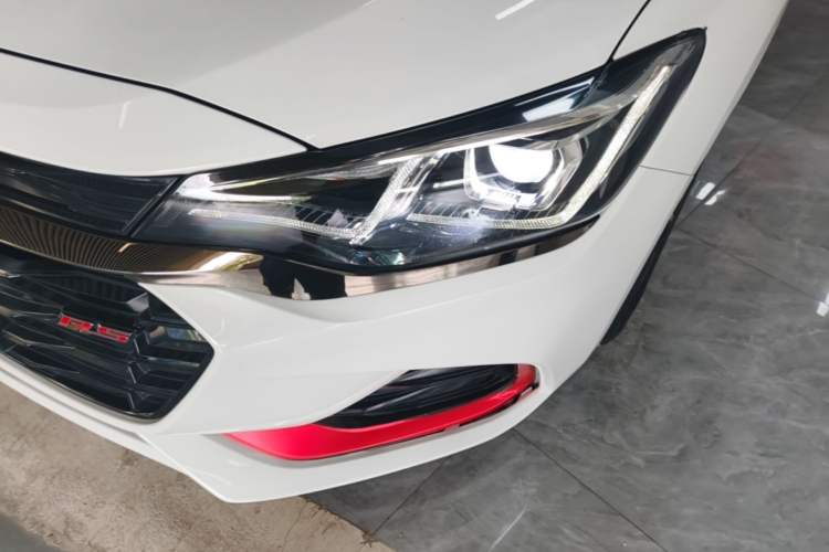 Used Chevrolet Monza 2020 Light Hybrid RS 330T Automatic Comfort Edition Left Front Headlight