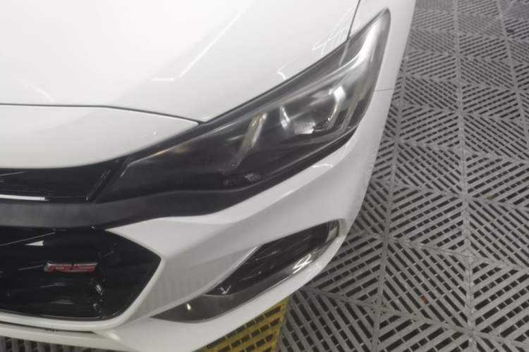 Used Chevrolet Monza 2020 Light Hybrid RS 330T Automatic Comfort Edition Left Front Headlight