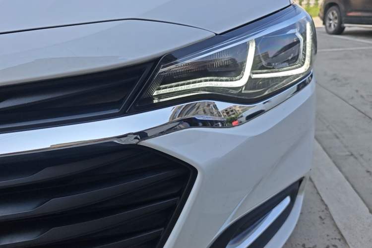 Used Chevrolet Monza 2020 320 Automatic Enjoyment Edition Left Front Headlight