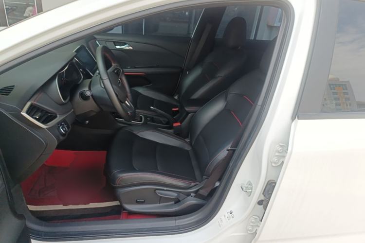 Used Chevrolet Monza 2020 Light Hybrid RS 330T Automatic Thrill Edition Left Front Seat