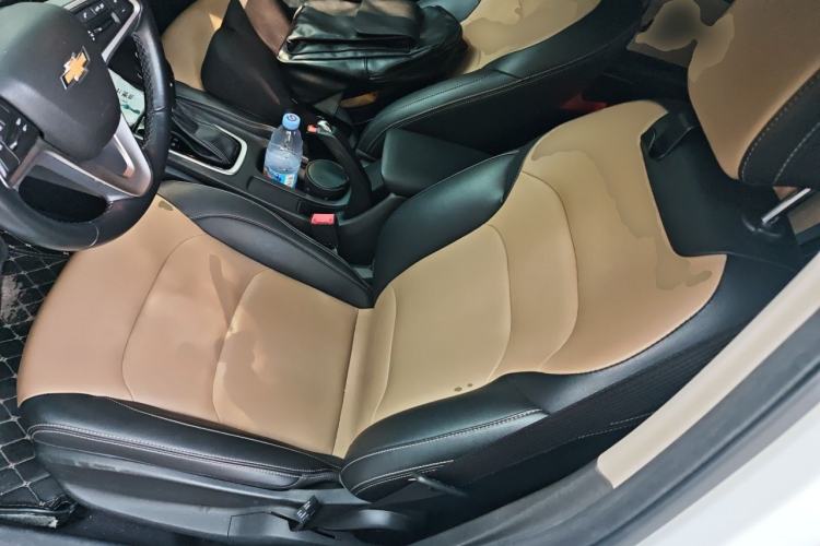 Used Chevrolet Monza 2020 320 Automatic Enjoyment Edition Left Front Seat