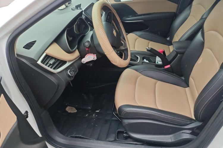 Used Chevrolet Monza 2020 320 Automatic Enjoyment Edition Left Front Seat