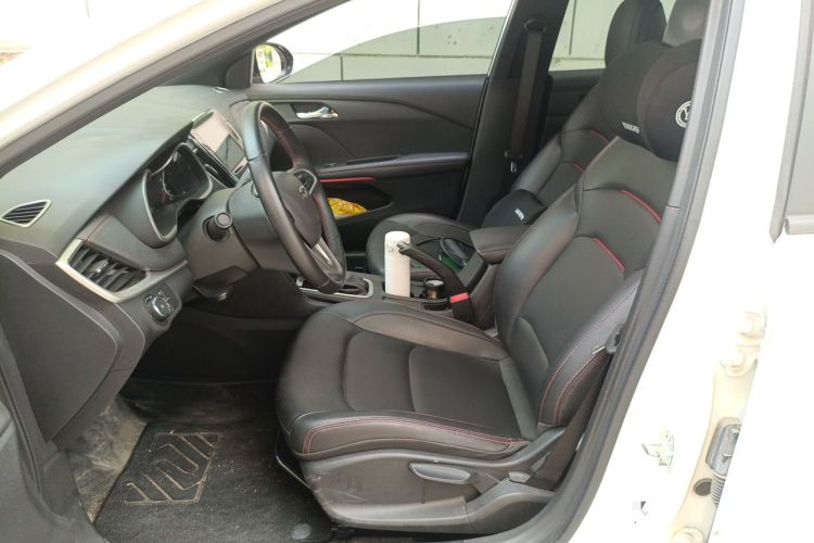 Used Chevrolet Monza 2020 Light Hybrid RS 330T Automatic Comfort Edition Left Front Seat