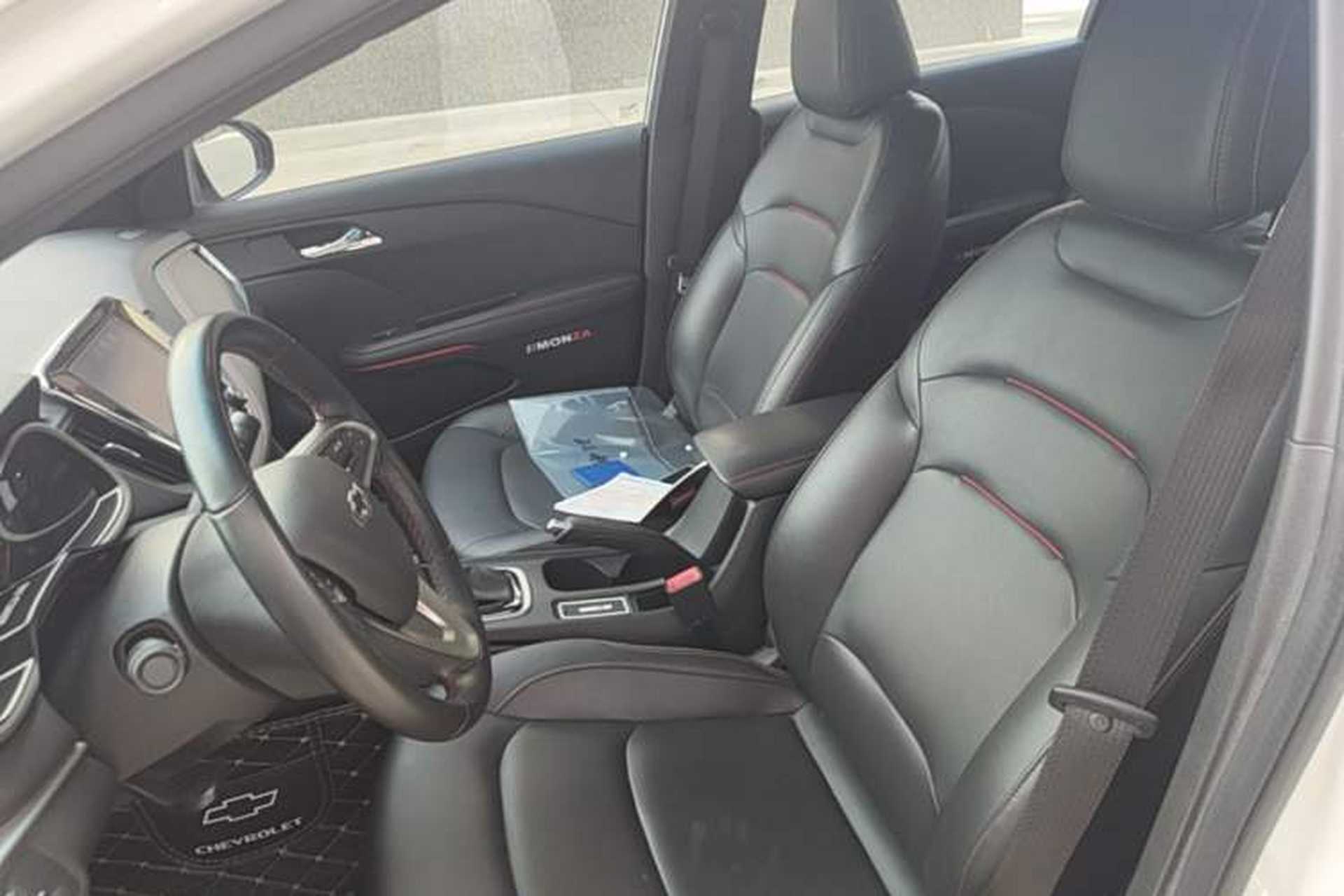 Used Chevrolet Monza 2020 Light Hybrid RS 330T Automatic Comfort Edition Left Front Seat