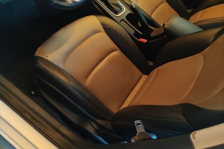 Used Chevrolet Monza 2020 320 Automatic Enjoyment Edition Left Front Seat