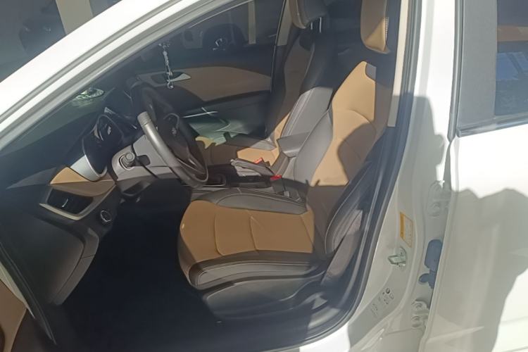 Used Chevrolet Monza 2020 320 Automatic Enjoyment Edition Left Front Seat
