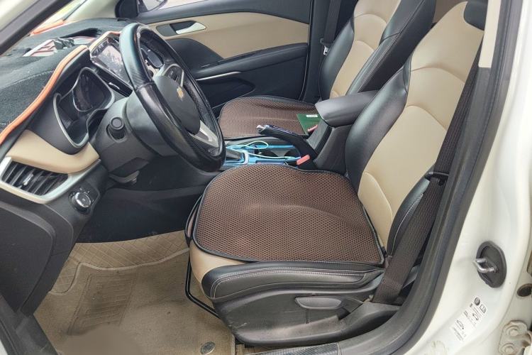 Used Chevrolet Monza 2020 320 Automatic Enjoyment Edition Left Front Seat