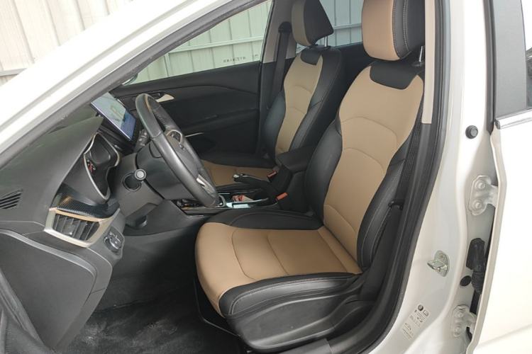 Used Chevrolet Monza 2020 320 Automatic Enjoyment Edition Left Front Seat