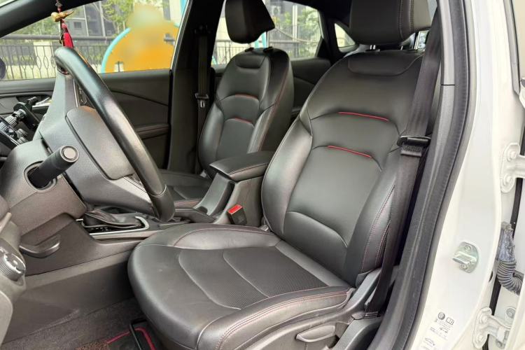 Used Chevrolet Monza 2020 Light Hybrid RS 330T Automatic Comfort Edition Left Front Seat