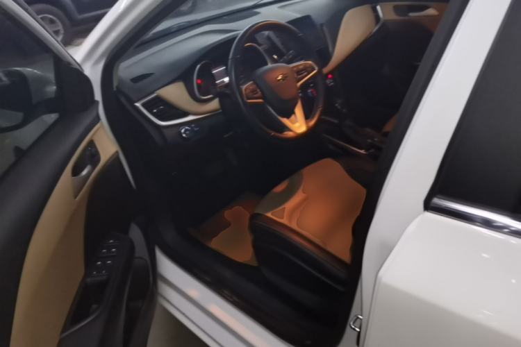 Used Chevrolet Monza 2020 320 Automatic Enjoyment Edition Left Front Seat