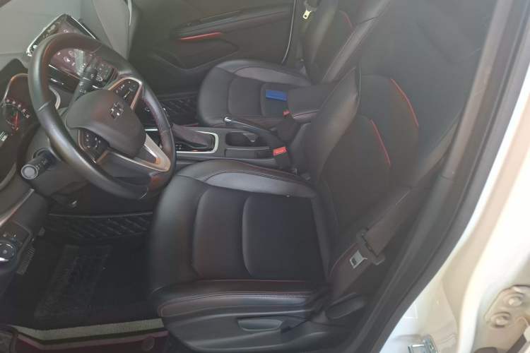 Used Chevrolet Monza 2020 Light Hybrid RS 330T Automatic Comfort Edition Left Front Seat