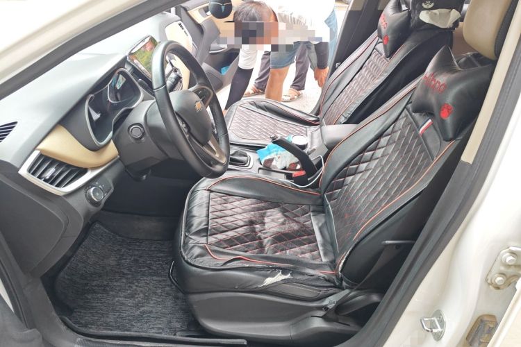 Used Chevrolet Monza 2020 320 Automatic Enjoyment Edition Left Front Seat