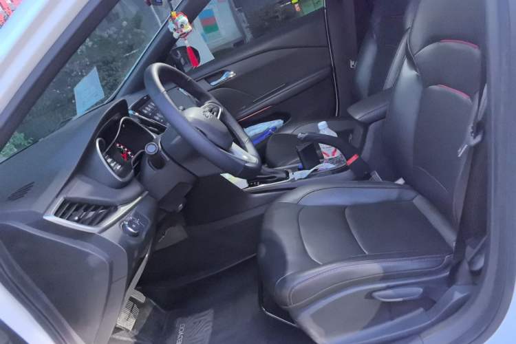 Used Chevrolet Monza 2020 Light Hybrid RS 330T Automatic Comfort Edition Left Front Seat
