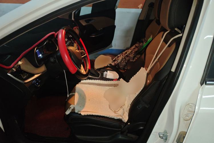 Used Chevrolet Monza 2020 320 Automatic Enjoyment Edition Left Front Seat