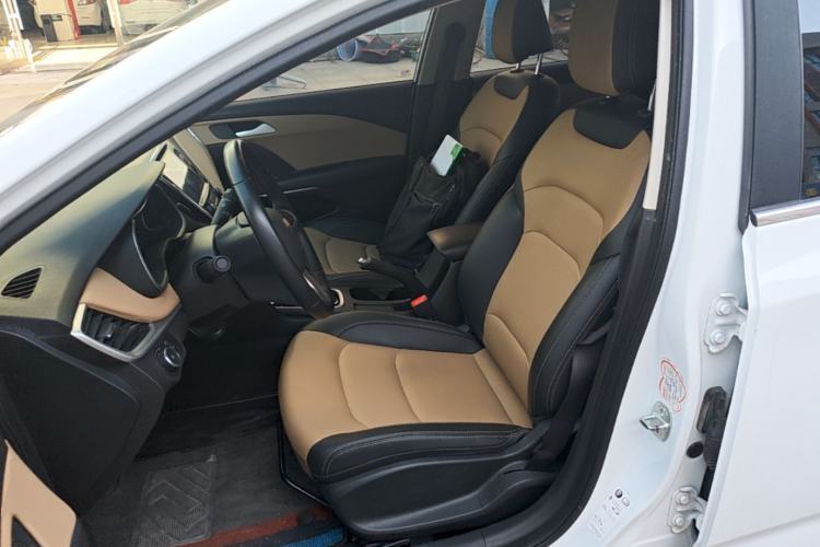 Used Chevrolet Monza 2020 320 Automatic Enjoyment Edition Left Front Seat