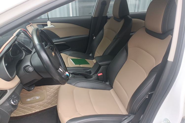 Used Chevrolet Monza 2020 320 Automatic Enjoyment Edition Left Front Seat