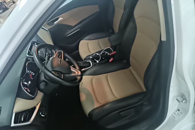 Used Chevrolet Monza 2020 320 Automatic Enjoyment Edition Left Front Seat