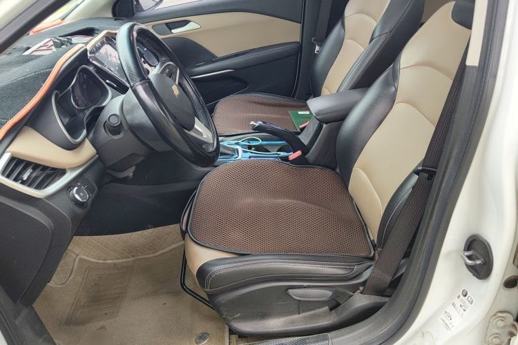Used Chevrolet Monza 2020 320 Automatic Enjoyment Edition Left Front Seat