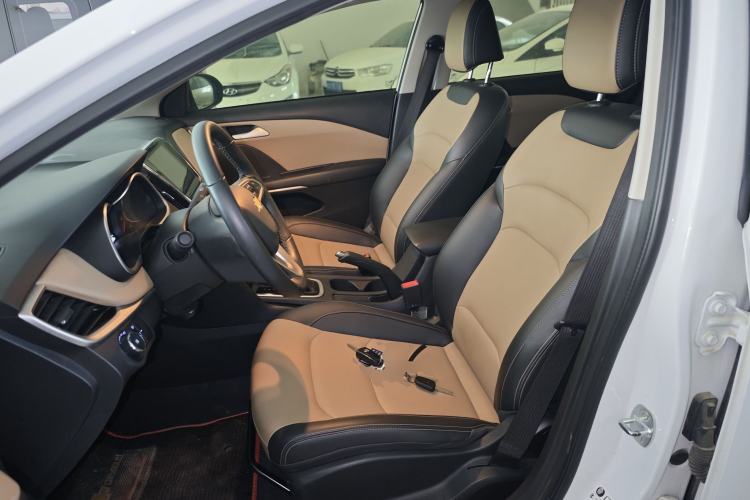 Used Chevrolet Monza 2020 320 Automatic Enjoyment Edition Left Front Seat
