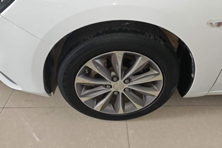 Used Chevrolet Monza 2020 320 Automatic Enjoyment Edition Left Front Wheel Hub