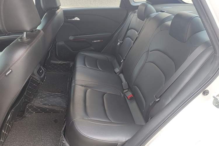 Used Chevrolet Monza 2020 Light Hybrid RS 330T Automatic Comfort Edition Left Rear Seat
