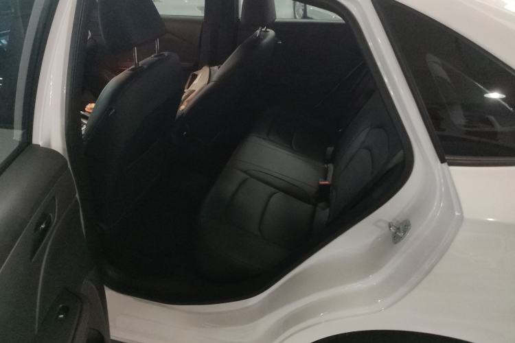 Used Chevrolet Monza 2020 Light Hybrid RS 330T Automatic Comfort Edition Left Rear Seat