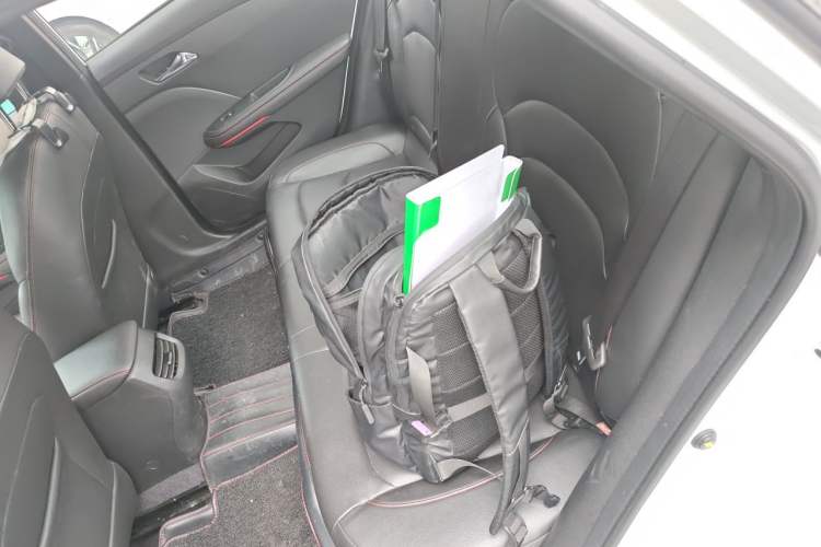 Used Chevrolet Monza 2020 Light Hybrid RS 330T Automatic Comfort Edition Left Rear Seat