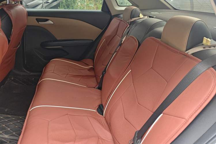 Used Chevrolet Monza 2020 320 Automatic Enjoyment Edition Left Rear Seat
