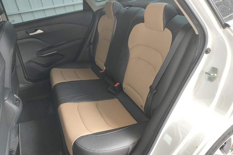 Used Chevrolet Monza 2020 320 Automatic Enjoyment Edition Left Rear Seat