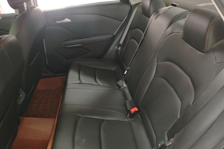 Used Chevrolet Monza 2020 Light Hybrid Redline 320T Dual-Clutch Joyful Edition Left Rear Seat