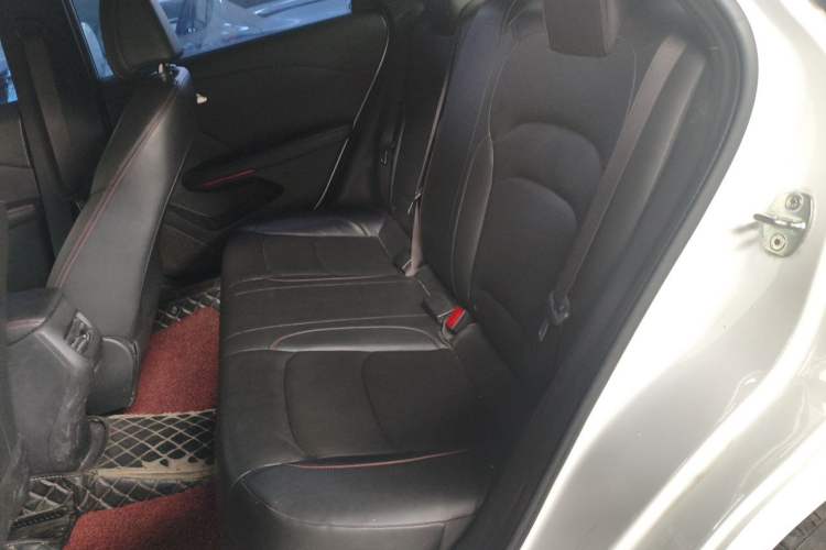 Used Chevrolet Monza 2020 Light Hybrid RS 330T Automatic Comfort Edition Left Rear Seat