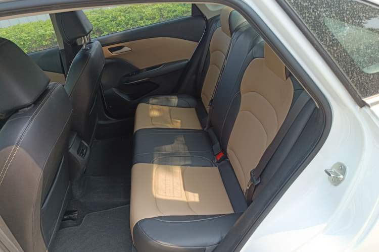 Used Chevrolet Monza 2020 320 Automatic Enjoyment Edition Left Rear Seat