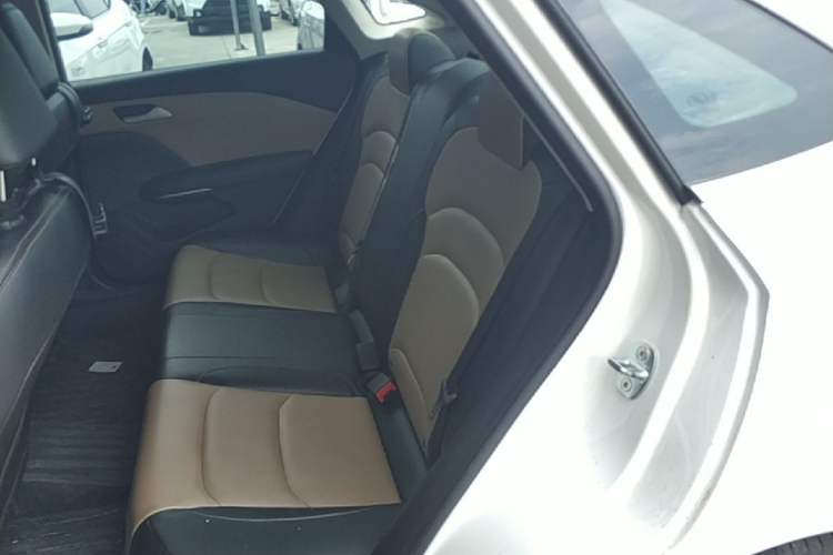 Used Chevrolet Monza 2020 320 Automatic Enjoyment Edition Left Rear Seat