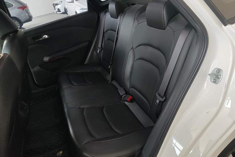 Used Chevrolet Monza 2020 Light Hybrid RS 330T Automatic Comfort Edition Left Rear Seat